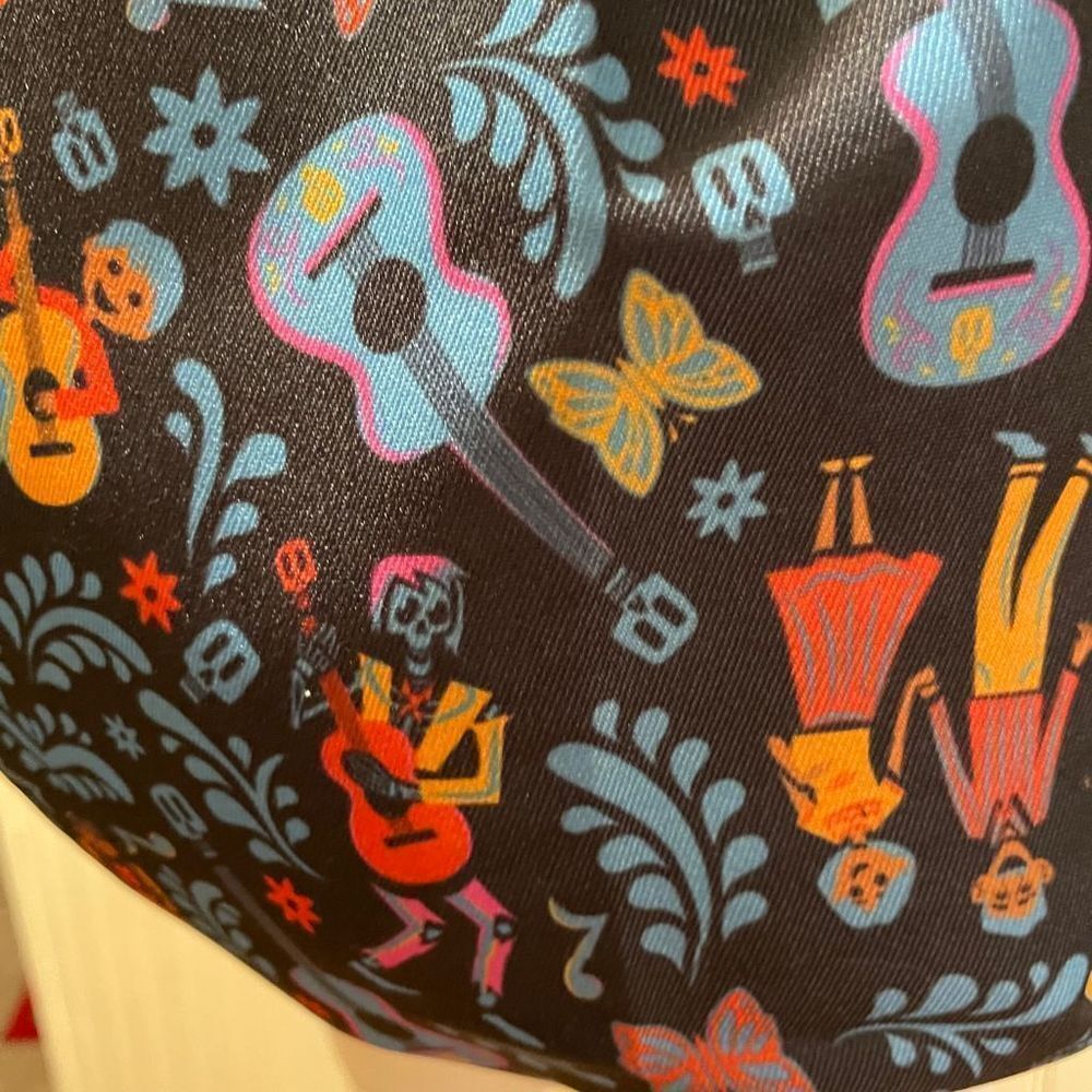 Coco themed drawstring bag backpack​ - Picture 9 of 15